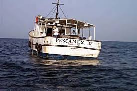 Se restringió el comercio costero a embarcaciones nacionales con dos tercios de su tripulación formados por ciudadanos mexicanos