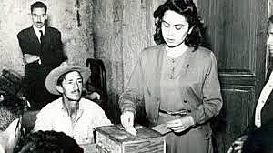 La mujer vota