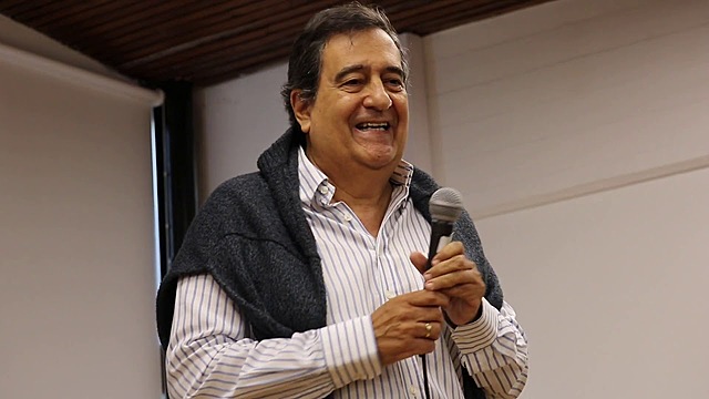 Según Oscar Jara...