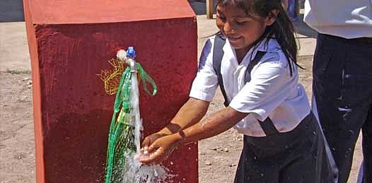 Programa Nacional de Agua Potable y Alcantarillado en Zonas Urbanas (APAZU)