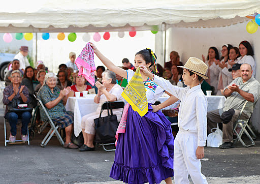 Festejo al Adulto Mayor