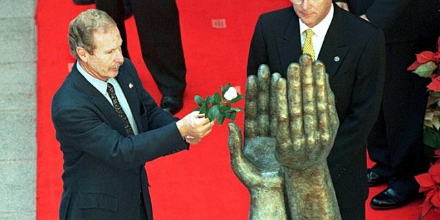 Firma de los acuerdos de paz