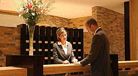 Timeline: EVOLUCIÓN DEL CONCEPTO DE MANTENIMIENTO Y HOTELERIA