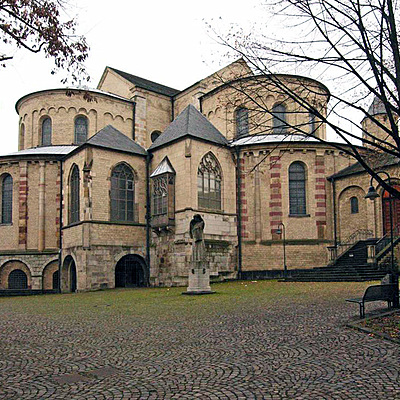 Timeline: La ligne du temps de l'église Sainte-Marie-du-Capitole
