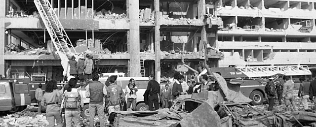 LA LUCHA (1989-1994)