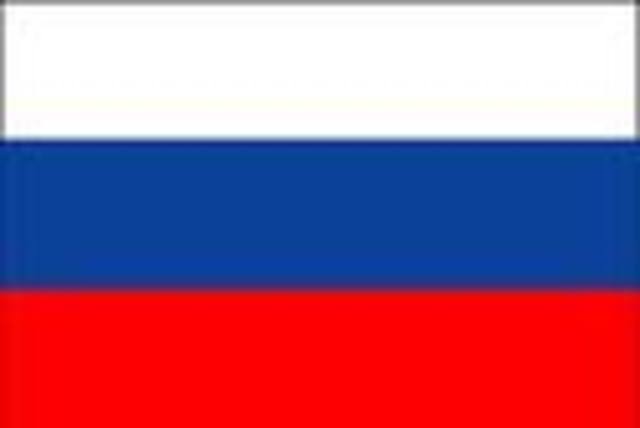 The Soviet Union is dismantled and Russia becomes an independent federation