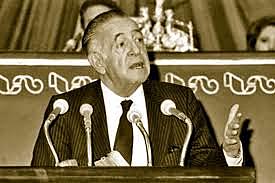 Jesús Reyes Heroles. Secretario de Educación Pública durante el sexenio de Miguel de la Madrid.