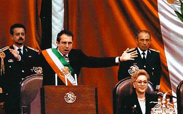 Ernezto Zedillo toma posesion
