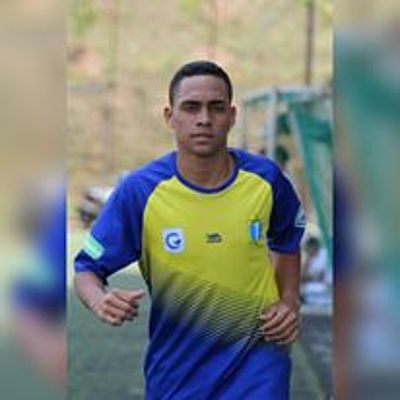 Timeline: Inicio de un proceso en el ámbito deportivo por parte del Joven Juan Camilo Chavarria,Tuvo su inicio en el club Girardota F.C