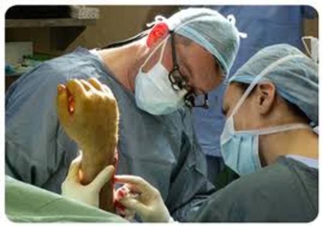 Noah Hanson gets surgery