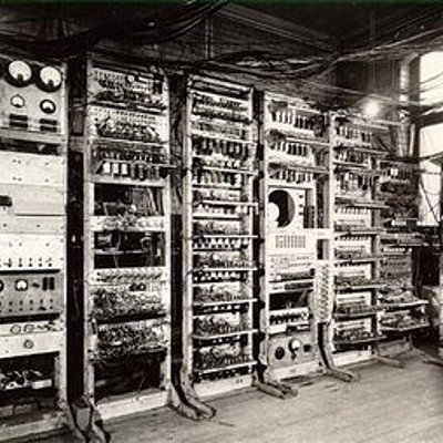 Timeline: GENERACIÓN DE LOS COMPUTADORES Y MEDIOS DE ALMACENAMIENTO