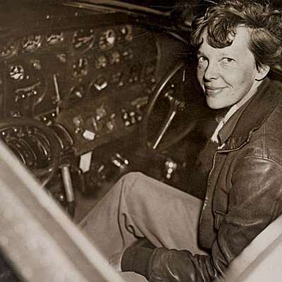 Timeline: AMELIA EARHART