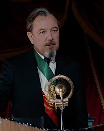 Reforma Constitucional por Plutarco Elías Calles Campuzo