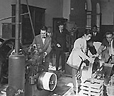 Inicio de la especialización profesional en la ingeniería colombiana