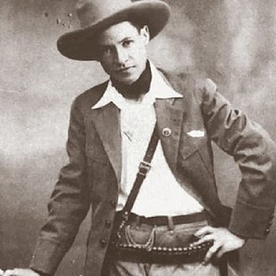 Timeline: Expresiones de resistencia y movimientos de liberación