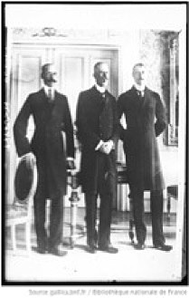 Dinamarca, Suécia e Noruega declaram neutralidade