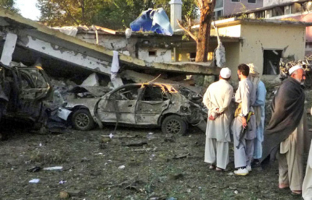 <a href="http://www.nytimes.com/2008/10/17/world/asia/17pstan.html" rel="ugc nofollow">An attack on apolice station</a> in the Swat district town of Mingora kills four security officials.