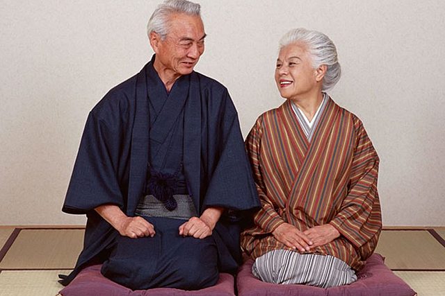 VISIÓN DEL VIEJO A TRAVÉS DE LAS CULTURAS: CULTURA JAPONESA