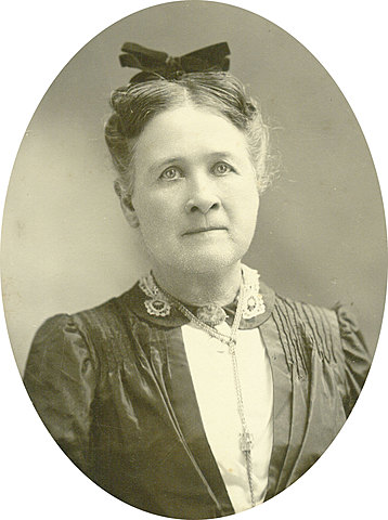 Primera Mujer odontóloga