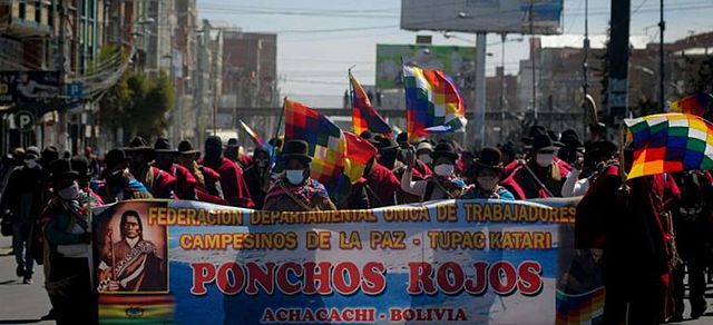 Campesinos de La Paz determinan cuarto intermedio en bloqueos