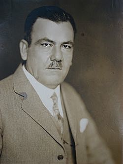 PLUTARCO ELIAS CALLES