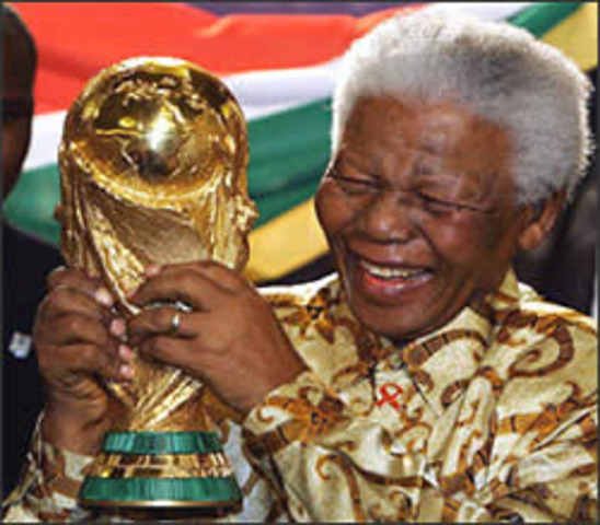Mandela becomes president