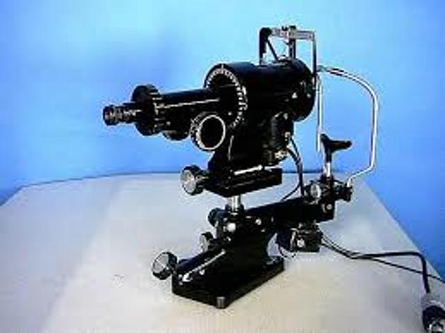 1932 queratómetro introducido por Bausch & Lomb