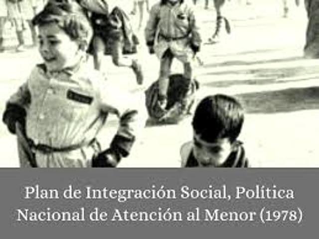 Diseño de la Política Nacional de Atención al Menor, que enfoca la atención del menor de siete años atendiendo la situación de la salud y los procesos de socialización