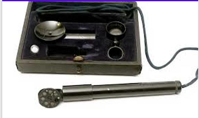 Daniel Dennett Oftalmoscopio