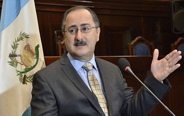 Tráfico de influencias en el Congreso