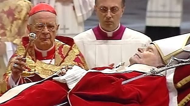 Muere máximo jerarca el papa Juan Pablo II