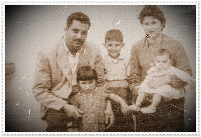 "Individuos en un mismo lugar"