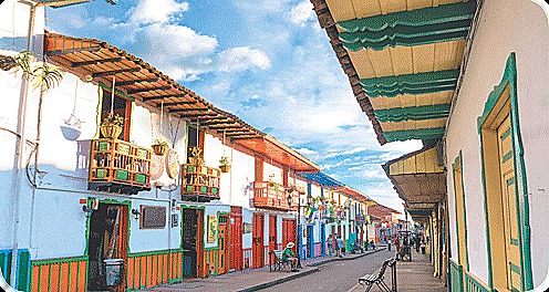 Cambios político-institucionales