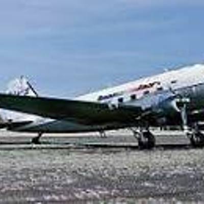 Timeline: war between gleem curtis and the wright brothers