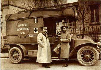 Primeras unidades móviles de salud Francia