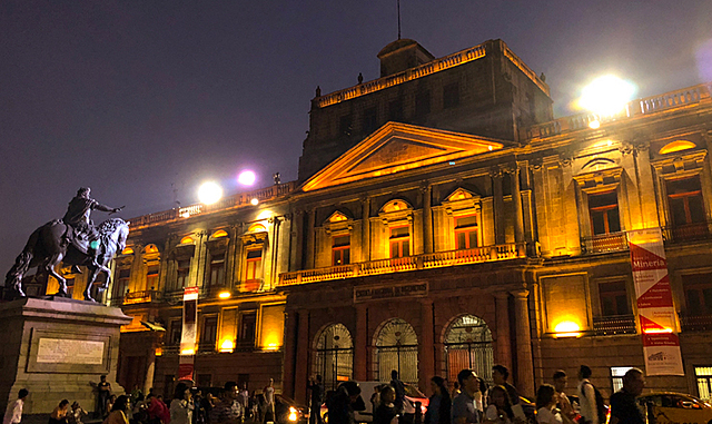 Colegio de Minería y el Jardín Botánico