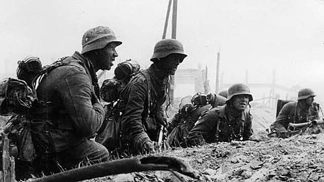 tropas alemãs são cercadas em Stalingrado