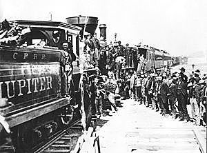 Inauguración de la línea de ferrocarril NY-SF