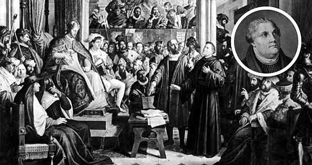 Martin Lutero escribió las 95 tesis criticando al papa.