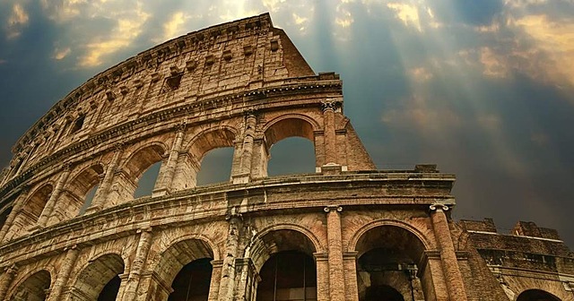 FUNDAMENTOS ESTOICOS DEL DERECHO NATURAL EN ROMA
