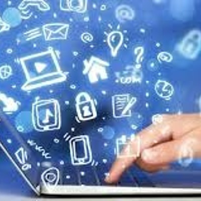 Timeline: Línea de tiempo evolución de la Web 1.0 a la Web 5.0   -  Recopilado por: Pilar Andrea Correa Prieto y Adriana Del Pilar García Ardila