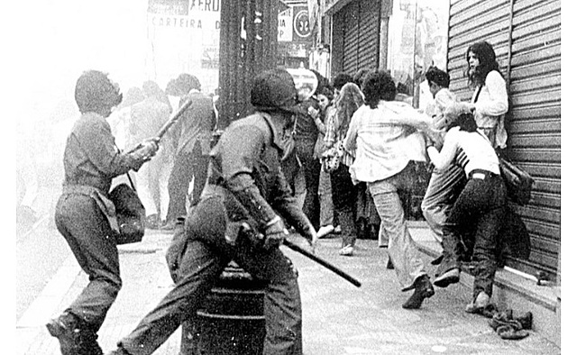 Ditadura Militar - de 1964 à  1985