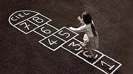 Timeline: Street games-Juegos de calle