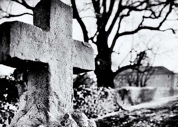 The last deaths from the bubonic plague in Eyam