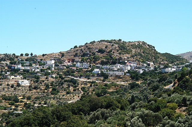 Aristóteles se traslada a Axos