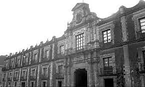 Se funda la primera Casa de la Moneda.