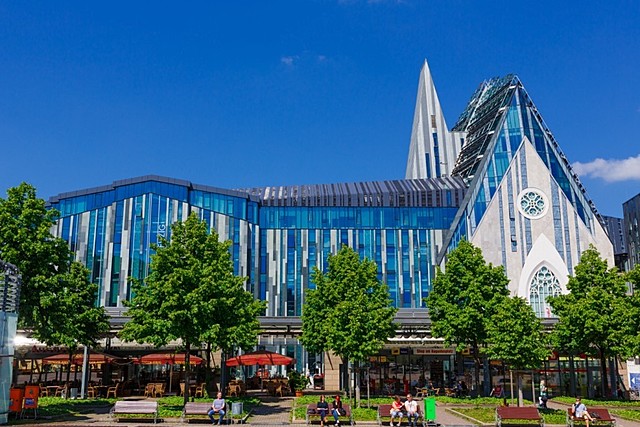 Nietzsche recibe doctorado