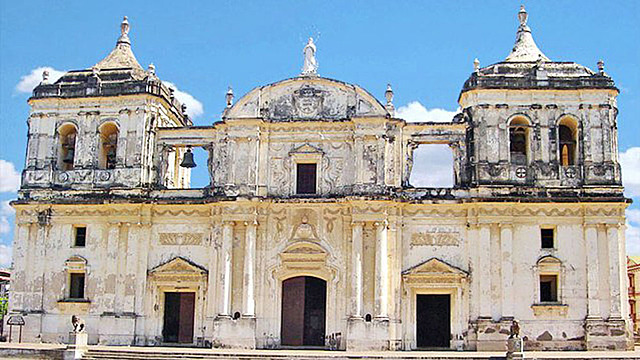 La Construcción de la Catedral de León