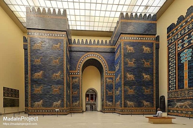 Construction of Ishtar Gate of Babylon under King Nebuchadnezzar