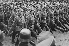 11 de dezembro - Alemanha e Itália declaram guerra aos Estados Unidos.